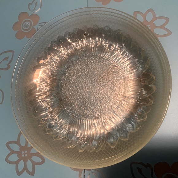 🌻PASARI🌻 5-PC SET VTG CLEAR GLASS SUNFLOWER INDONESIAN SALAD DECRETIVE PLATES - Picture 5 of 10